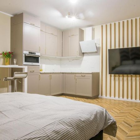 Central Apartments Goleniow Luxury Buitenkant foto
