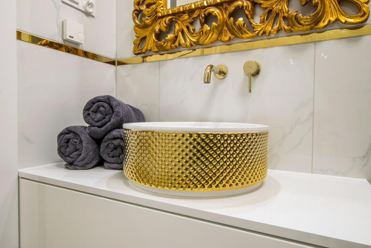 Central Apartments Goleniow Luxury Buitenkant foto