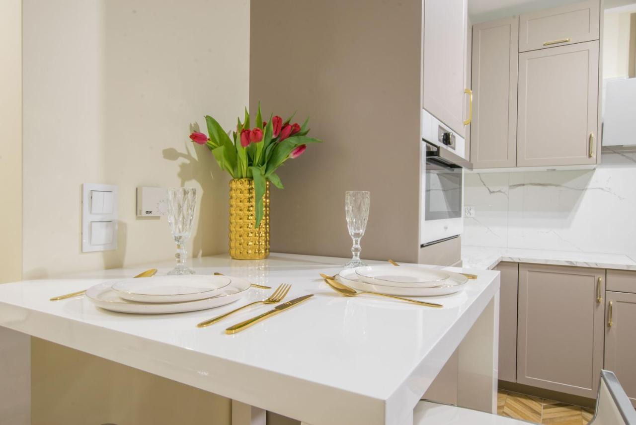 Central Apartments Goleniow Luxury Buitenkant foto